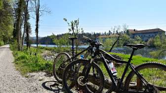 biken-aare-in-beznau