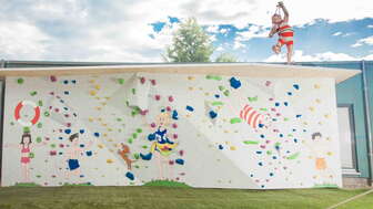therme zurzach_papa moll boulderwand