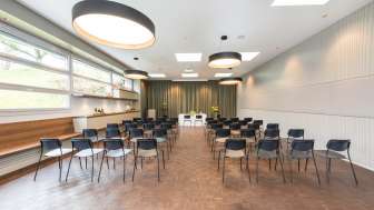 Propsteisaal mit 120
