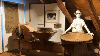 bezirksmuseum-hoefli-landwirtschaftsgeraete