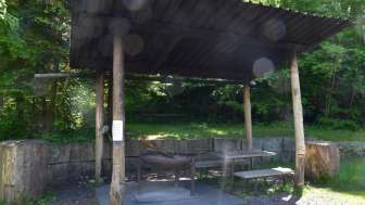 koblenzer waldhütte-bergwald-grillstelle-4