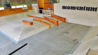 Skate- und Kletterhalle Momentum