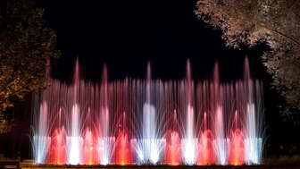 wassersinfonie-rot-weiss