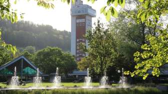 kurpark-wassersinfonie-und-turm