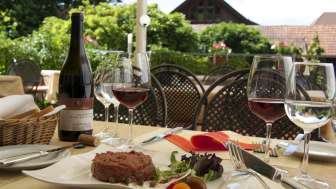 hotel-restaurant-zum-sternen-terrasse-tartar