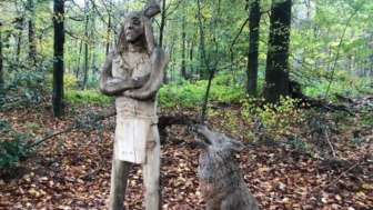 Indianer mit Wolf