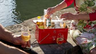 Grand Tour Snack Box