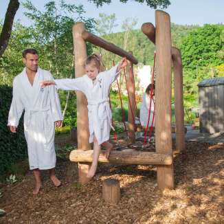 In der Therme Zurzach gibt es für die Kinder und Familien im Papa Moll-Land viel zu entdecken und zu erleben. Ob im Innenbereich oder draussen im Garten, zahlreiche Aktivitäten warten auf die Kinder.