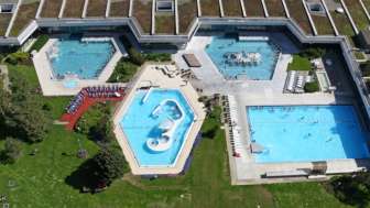Schwimmbad