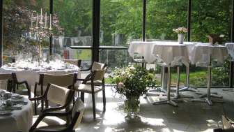 Glasfoyer Bankettbestuhlung