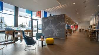 Lobby Bar