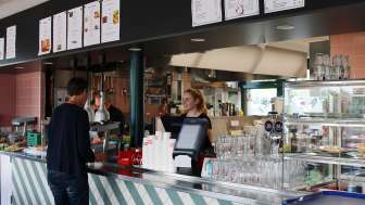 Selbstbedienungsrestaurant im Strandbad Tennwil