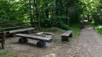 grillstelle-achenberg-waldweg-3