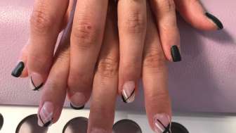 nail-und-style-haende2