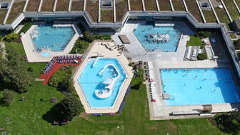 Schwimmbad