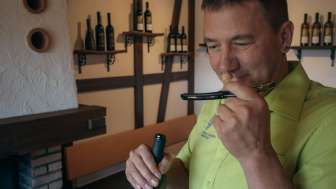 weingut-alter-berg-weinoeffnen