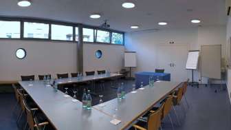  Kursraum 3 mit Seminarbestuhlung