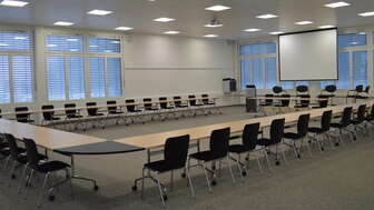 Konferenzraum (halbtägige Buchung auch möglich)