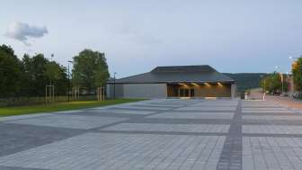 Aussenansicht Stadthalle