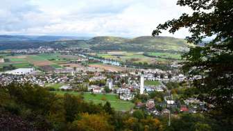 rheintalblick-blick-auf-bad-zurzach-im-herbst