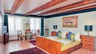 B&B Zimmer by Tiffany