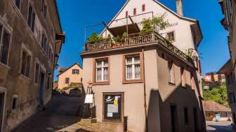 Vorplatz Museum Schiff